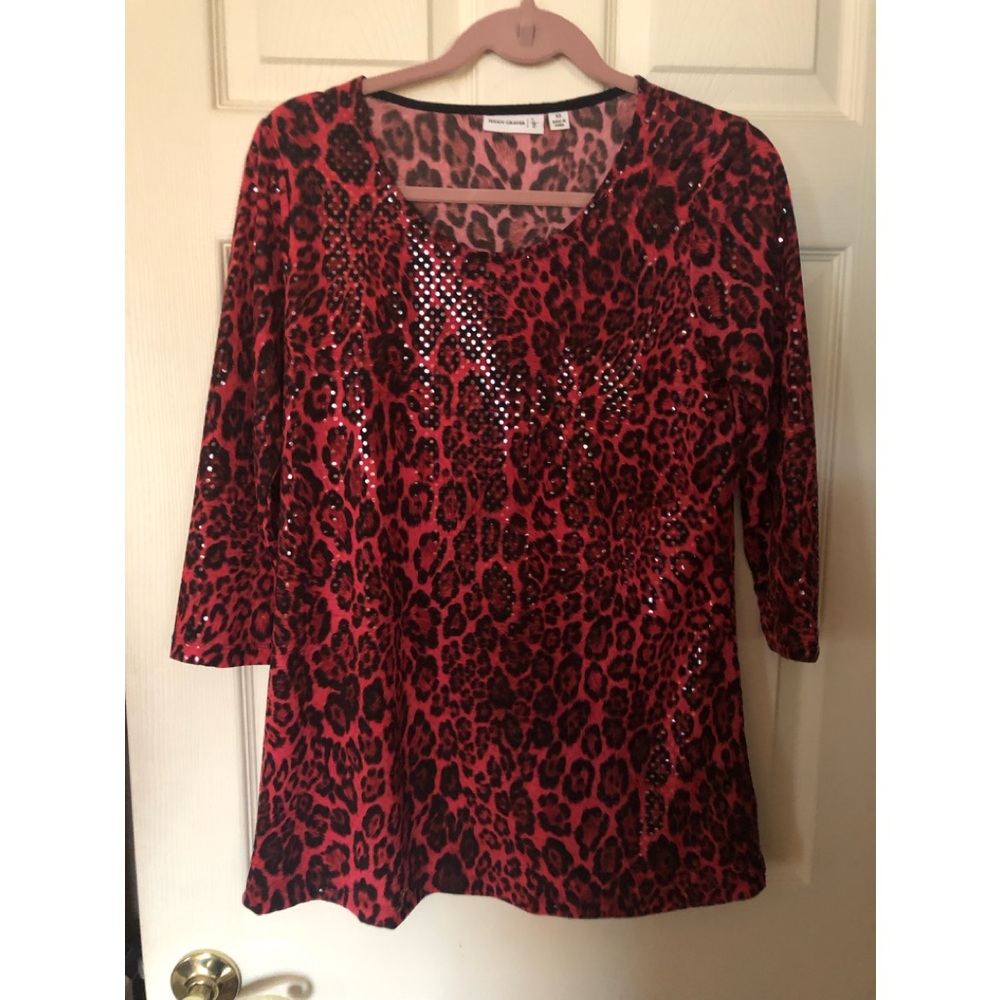 Susan Graver leopard sparkly top